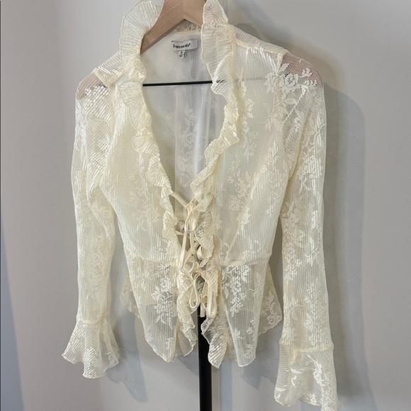 Francesca's Collections Cream Lace Ruffled Tie-Front Blouse - Picture 2 of 7